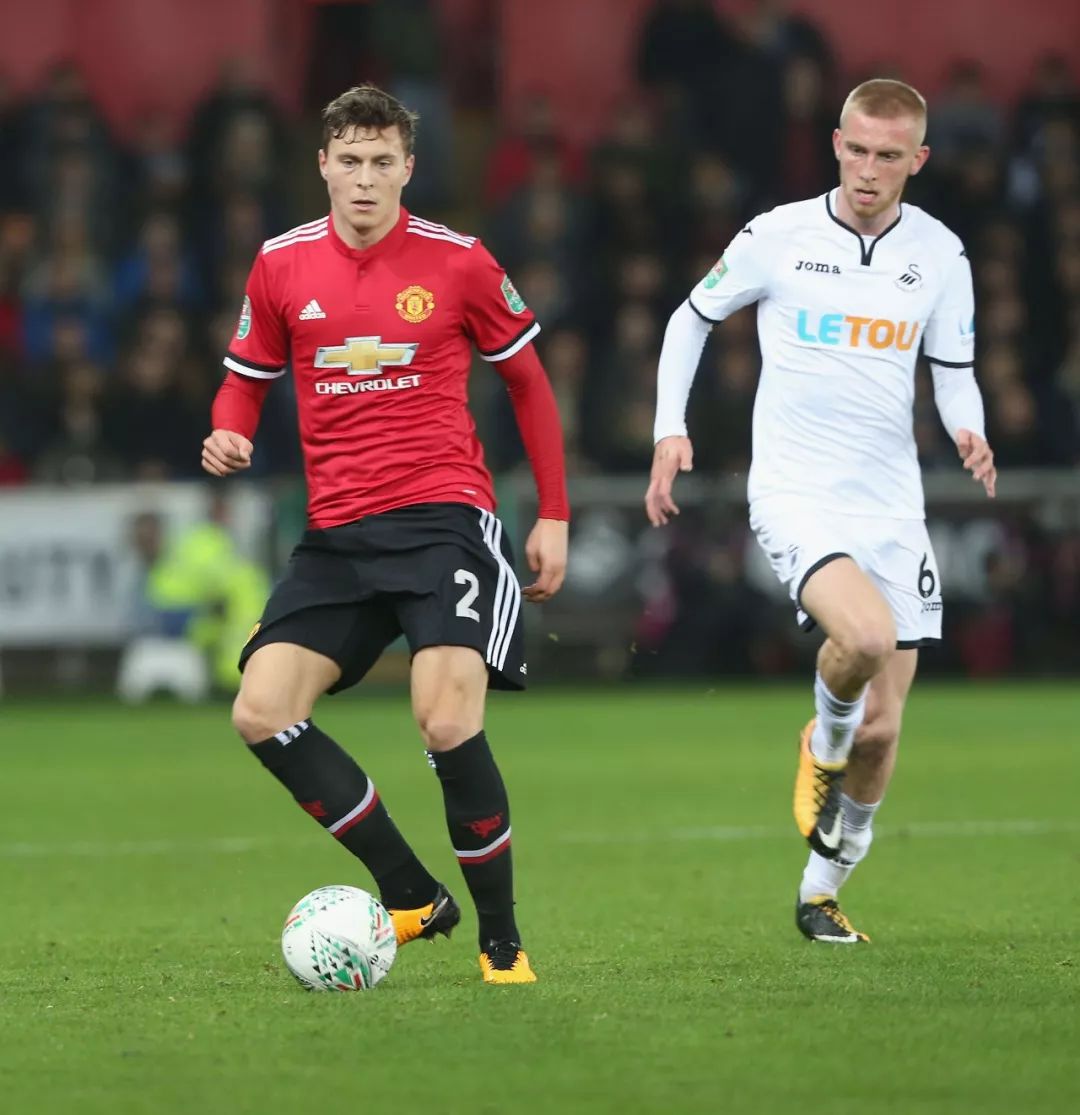 的湖人稍显 的湖人稍显